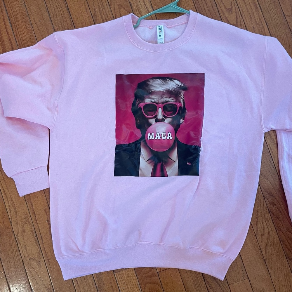 Pink Trump fun Sweatshirt NWOT